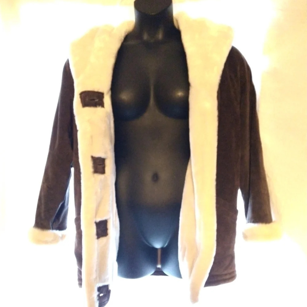Gorgeous shearling suede winter coat EUC ❤️ - Picture 3 of 16